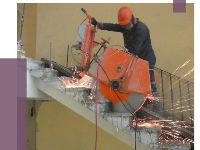 Демонтаж бетонных лестниц в Междуреченске от 4547 руб. за м2 | ПРОЛЁТ-Мжд