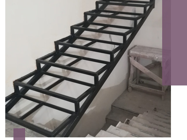 Демонтаж лестниц на металлокаркасе в Междуреченске: быстрый вывоз и разбор