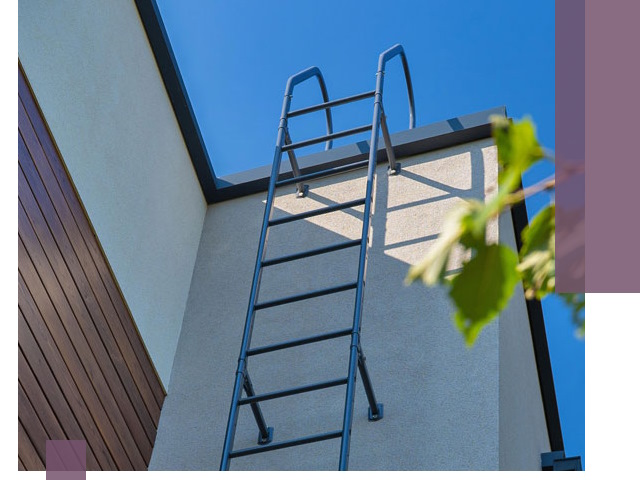 Лестницы на крышу в Междуреченске — изготовление, монтаж, демонтаж