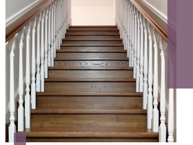 Лестницы из ясеня на заказ в Междуреченске — изготовление и монтаж