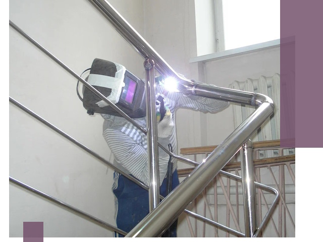 Монтаж перил и ограждений качественно в Междуреченске