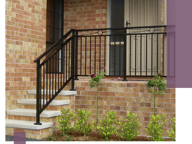 Уличные перила из металла под ключ в Междуреченске