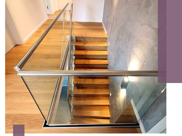 Перила для лестницы в доме — изготовление и монтаж в Междуреченске