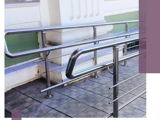 Ограждения пандусов из металла и нержавейки в Междуреченске