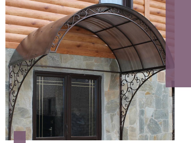 Арочные козырьки под ключ в Междуреченске: изготовление и монтаж