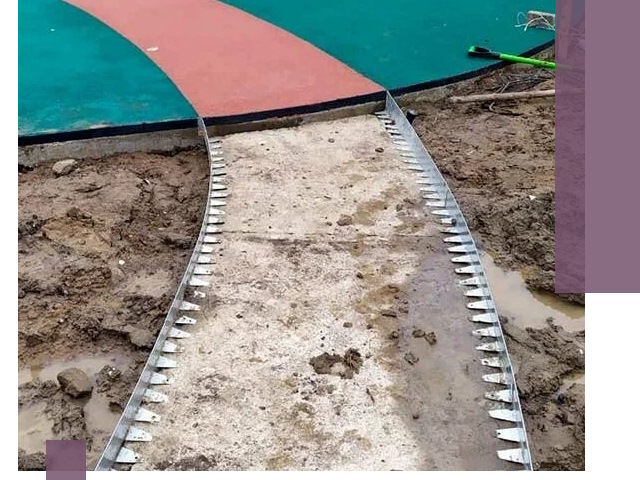 Металлические бордюры для дорожек в Междуреченске — монтаж и изготовление